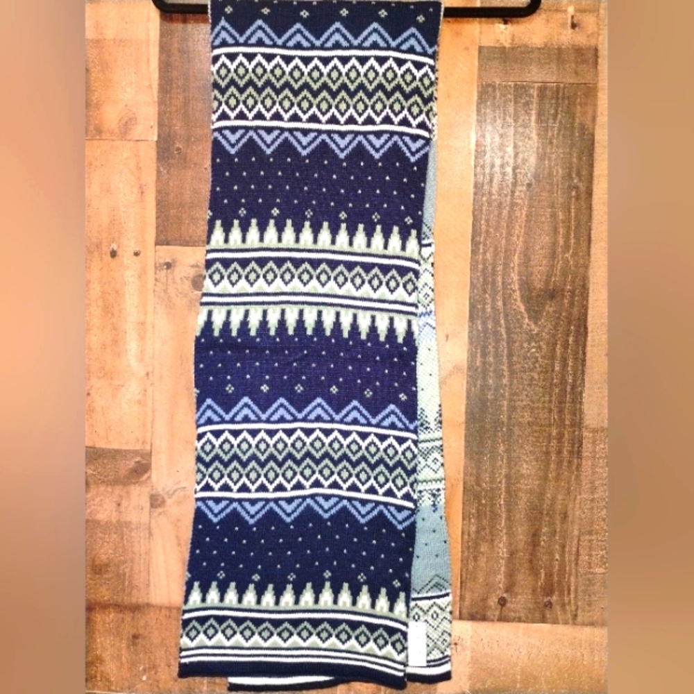 NWT GAP Fair Isle Navy White Patterned Scarf 67"